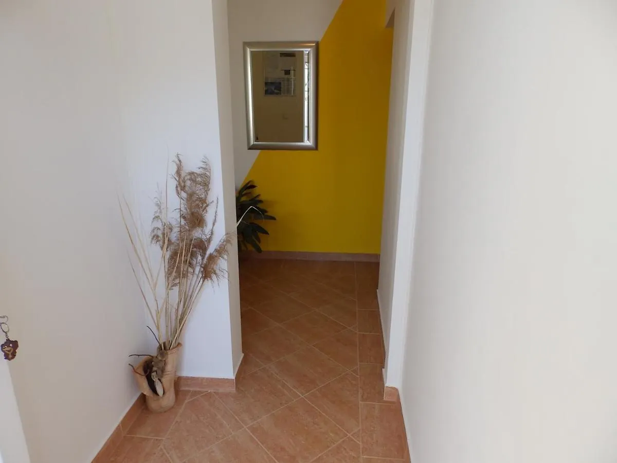 Apartment Kampor 12273C 0*,  Croatia